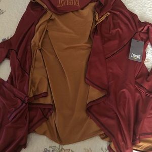 Everlast women’s Hooded Wrap